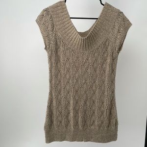 Decree Woman’s Sweater